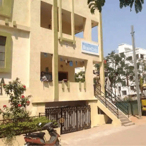 Shraddha Educational Academy School