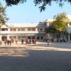 Shri Rameshwar Madhyamik School